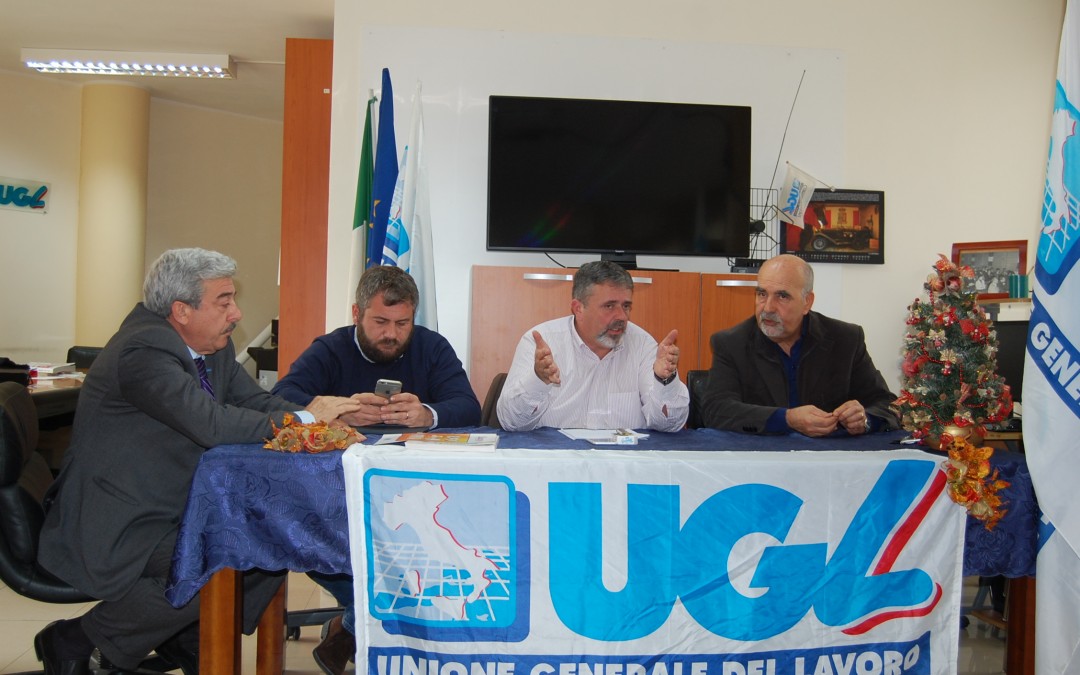 Capone in Sardegna, “Governo Renzi non ha dato risposte a giovani e Sud”