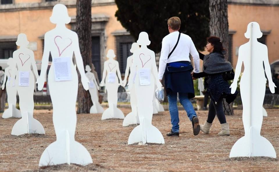 Violenza Donne, va combattuta con i fatti