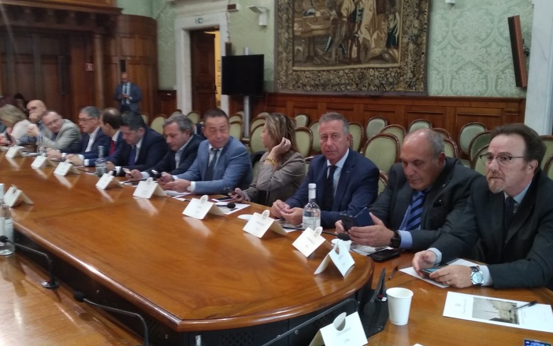 Whirlpool, Ugl: “Napoli sia ‘vertenza pilota’ per rilancio Sud”